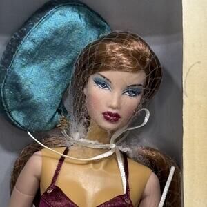 Jason Wu Fashion Royalty Doll Limited Edition Kyori Sato Skin‎ Is In Boxed COA